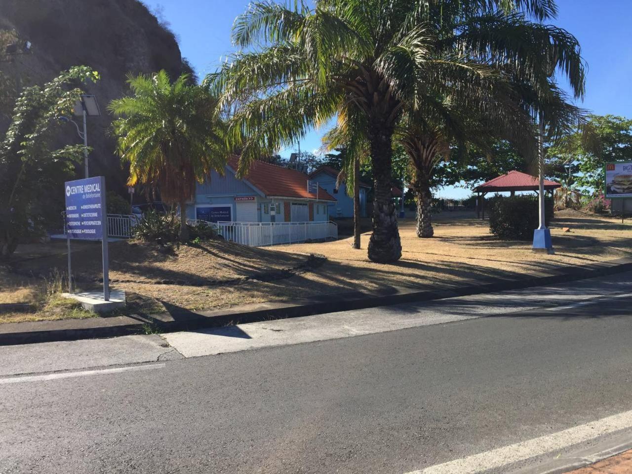 Apartament T2 Tropical En Bord De Piscine A 100M De La Mer Le Carbet Zewnętrze zdjęcie