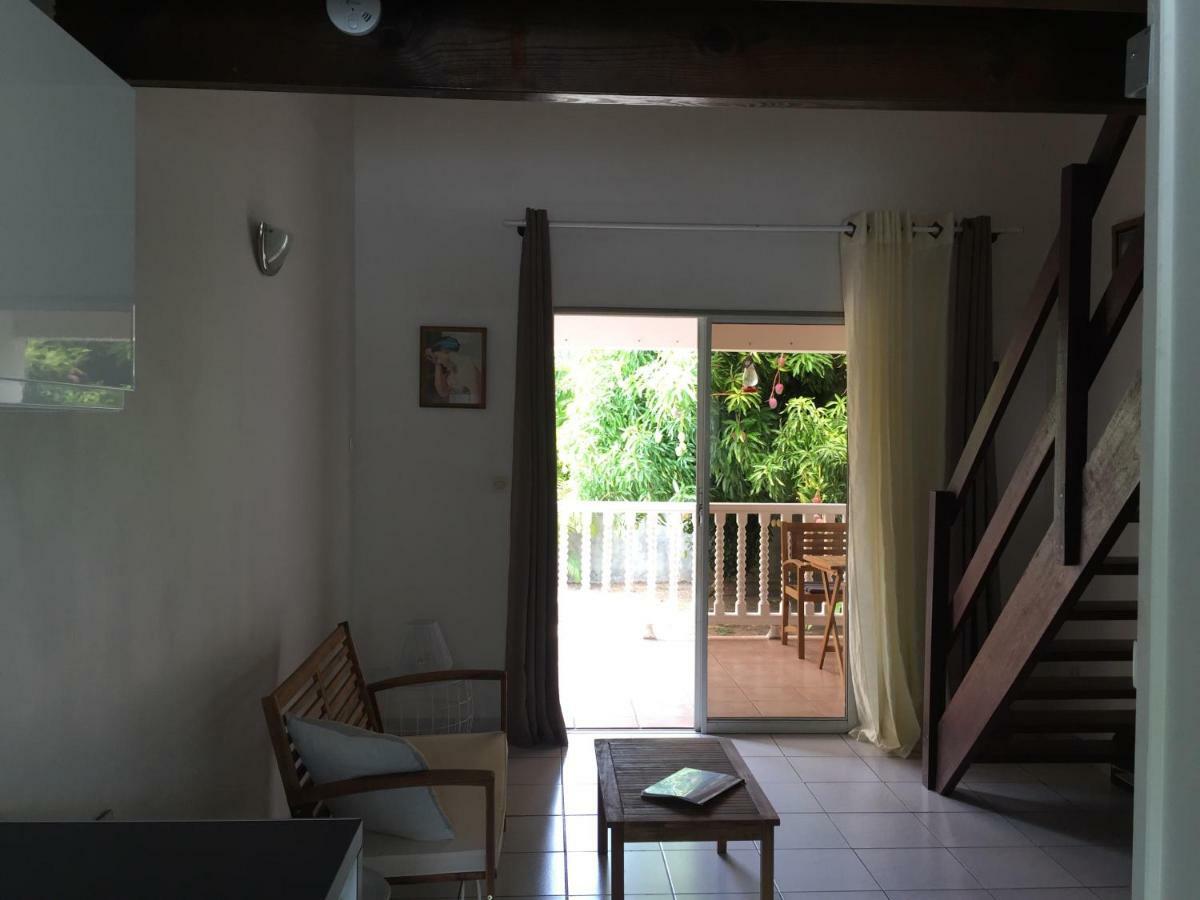 Apartament T2 Tropical En Bord De Piscine A 100M De La Mer Le Carbet Zewnętrze zdjęcie